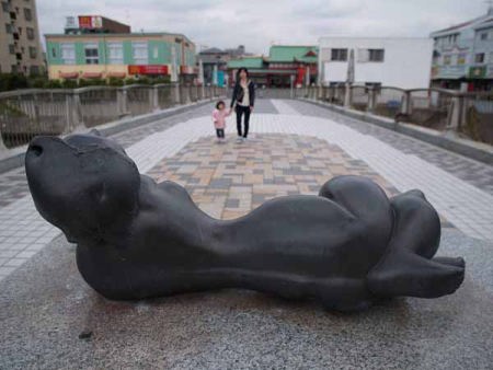 ���j�������g�i�А��C�݁j