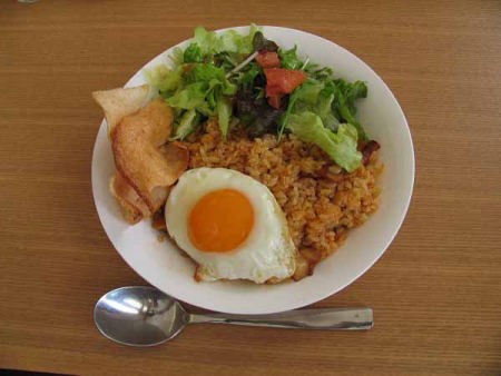 ナシゴレン(沖縄料理イナバ)