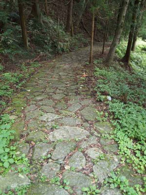 石畳(中仙道馬籠宿)