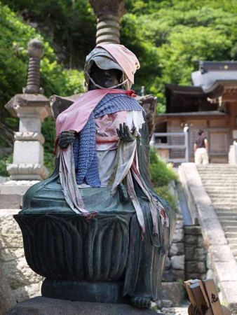 ぐるぐるまきく(山寺)