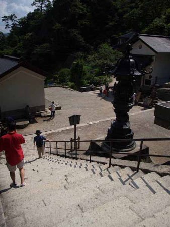 階段・階段(山寺)