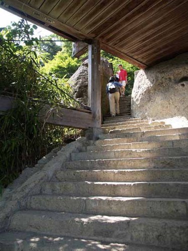 五大堂下(山寺)