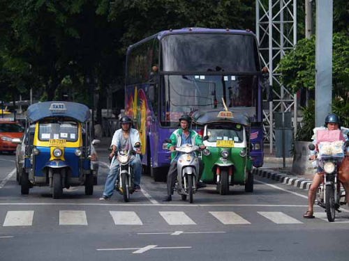 町の人たち(バンコックセンターあたり)