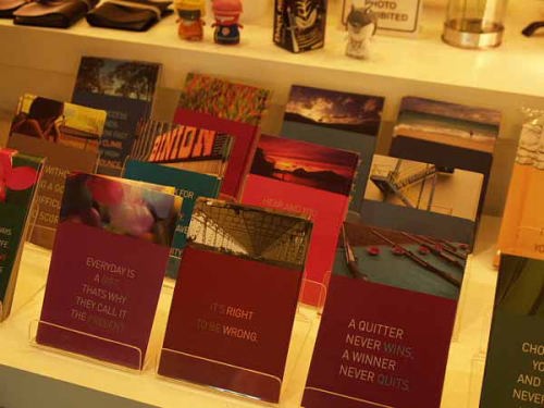 お買い物(ルンピニー・ナイトバザー)