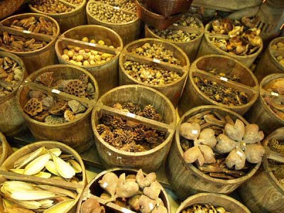 お買い物(ルンピニー・ナイトバザー)